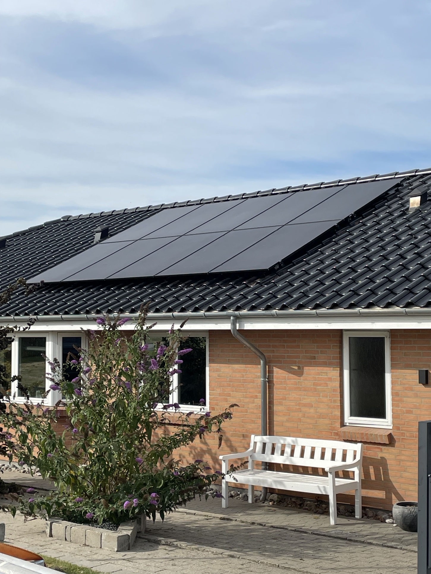 Europæisk solcelleanlæg med netstabiliserings batteri - Emaldo Core Stor pakke - billede 2 af 3